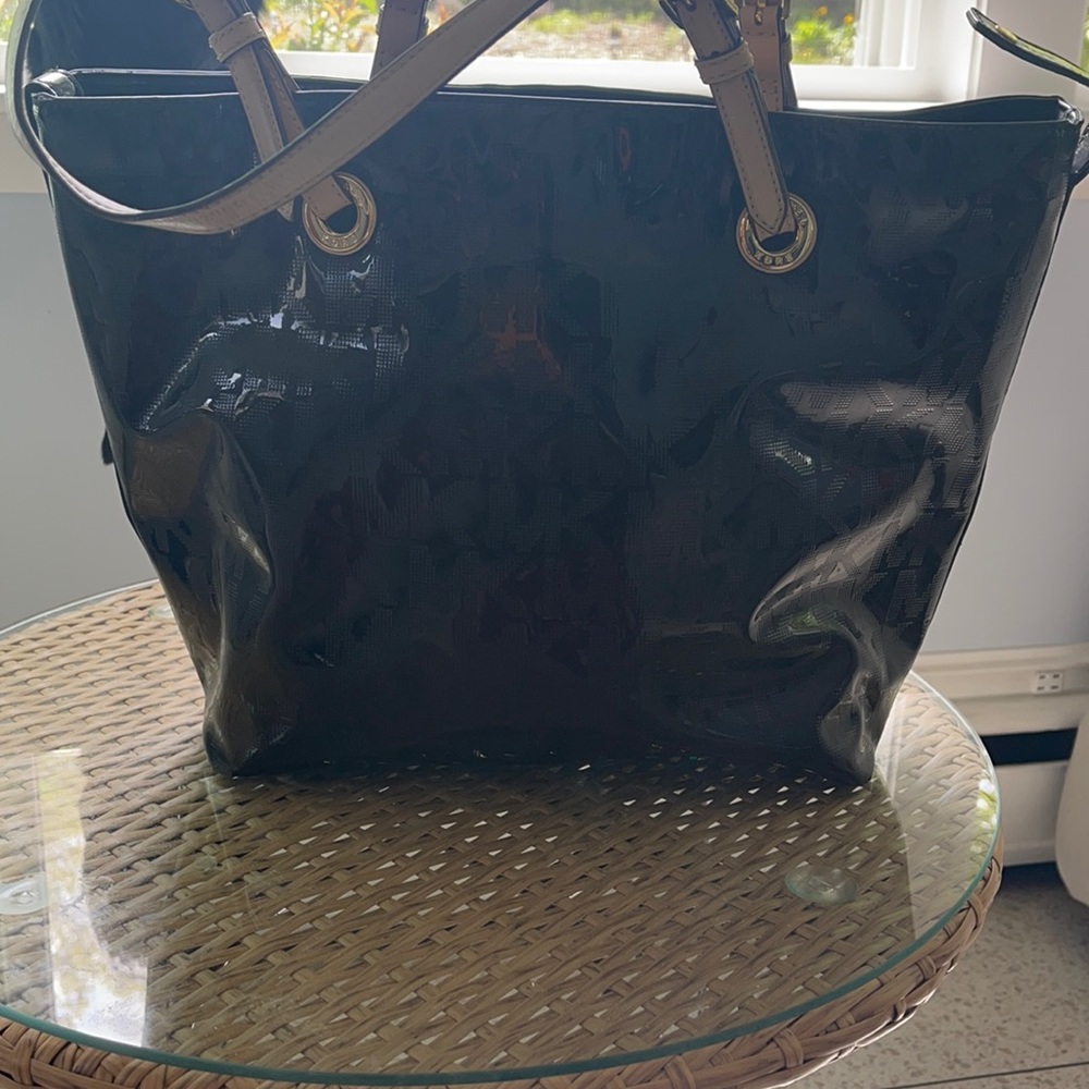 Michael kors tote